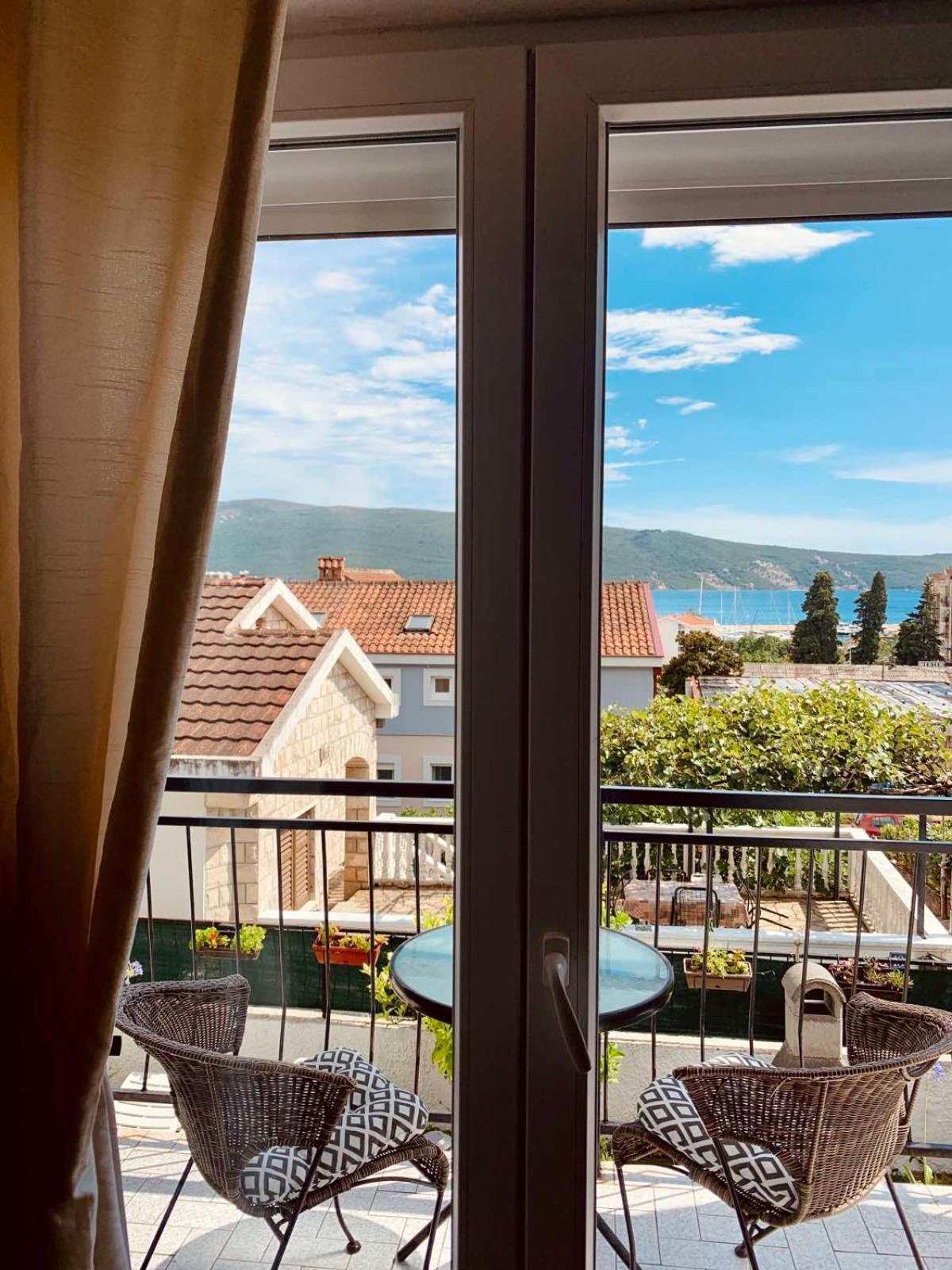 Apartments Lena Herceg Novi Værelse billede