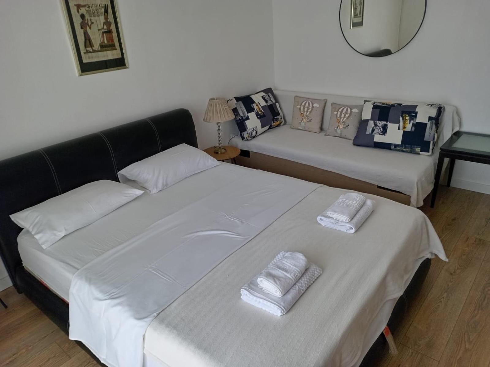 Apartments Lena Herceg Novi Eksteriør billede